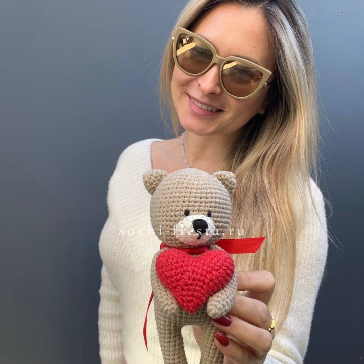 Мишка с сердцем ручной работы в Омске