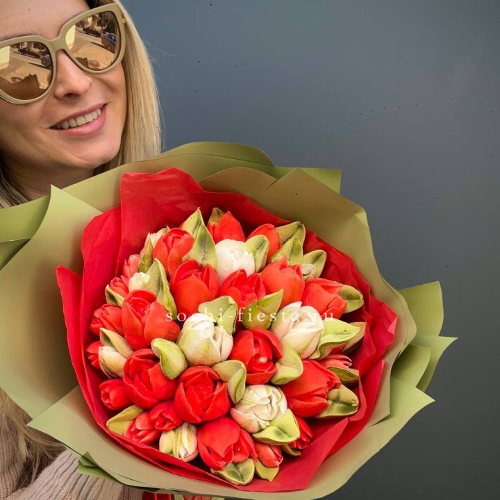 Зефирный букет из тюльпанов в Омске